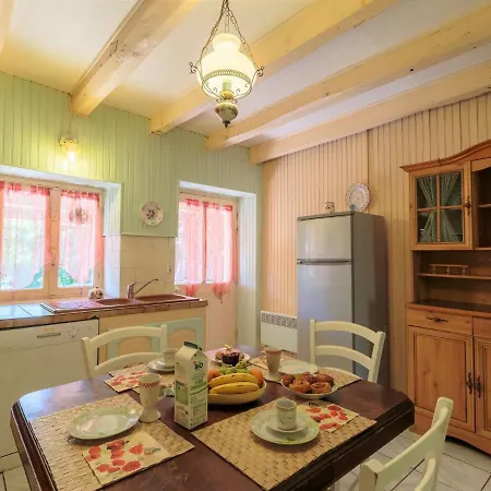 Feriehus Le Jardin De Timothee By Interhome Bourg-Archambault