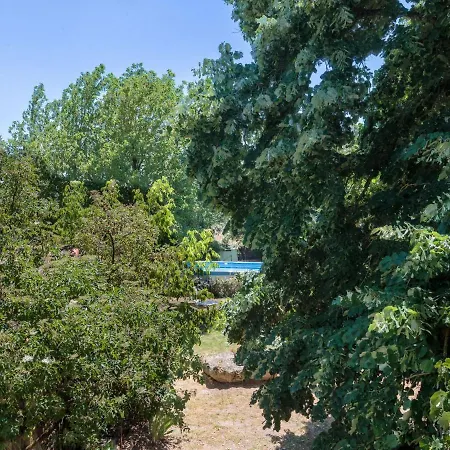 Le Jardin De Timothee By Interhome