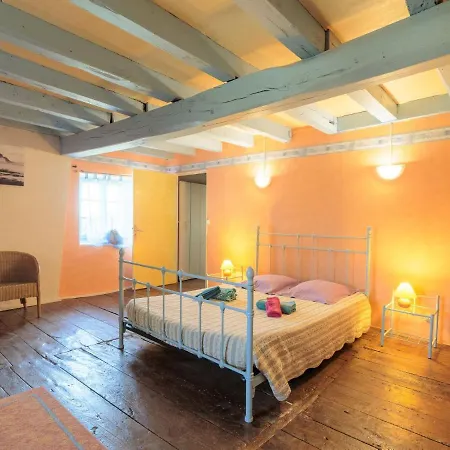 Le Jardin De Timothee By Interhome Feriehus Bourg-Archambault