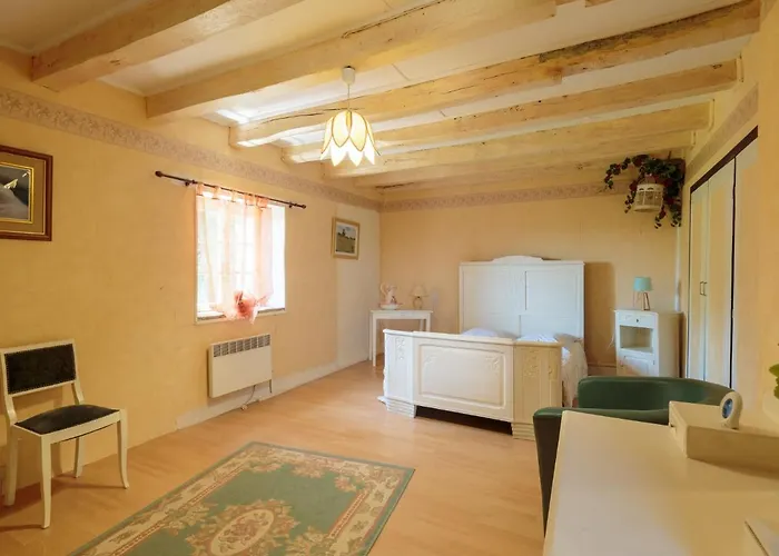 Le Jardin De Timothee By Interhome